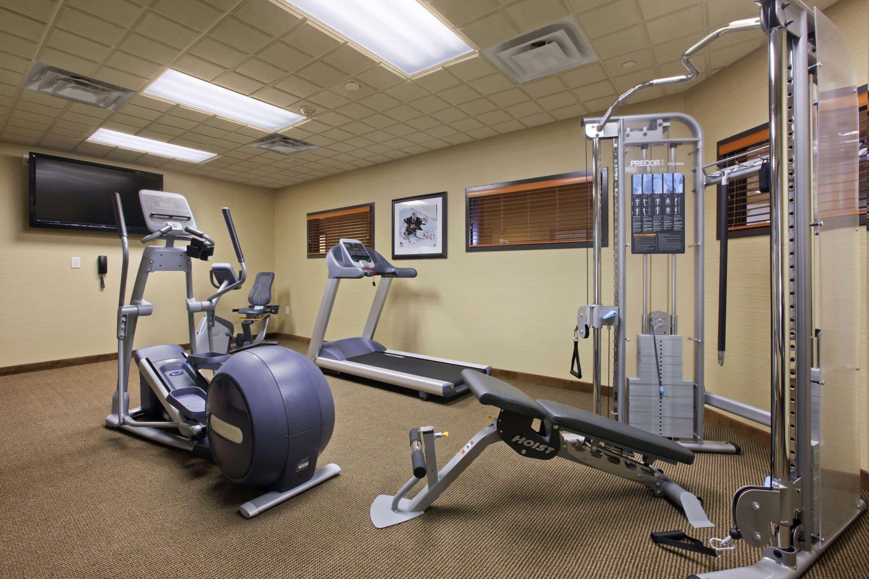 Wingate By Wyndham State Arena Raleigh/Cary Hotel Ngoại thất bức ảnh