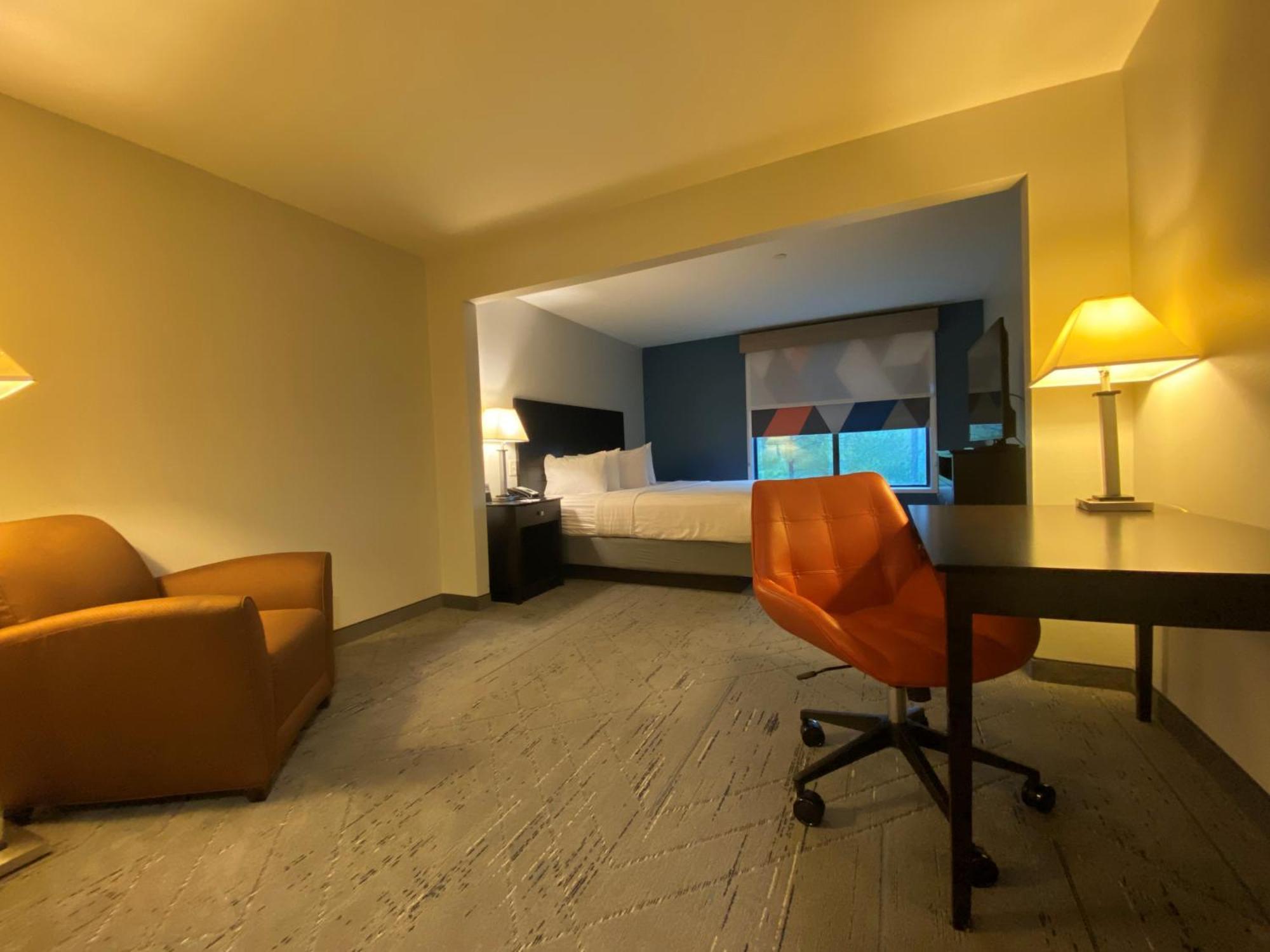 Wingate By Wyndham State Arena Raleigh/Cary Hotel Ngoại thất bức ảnh