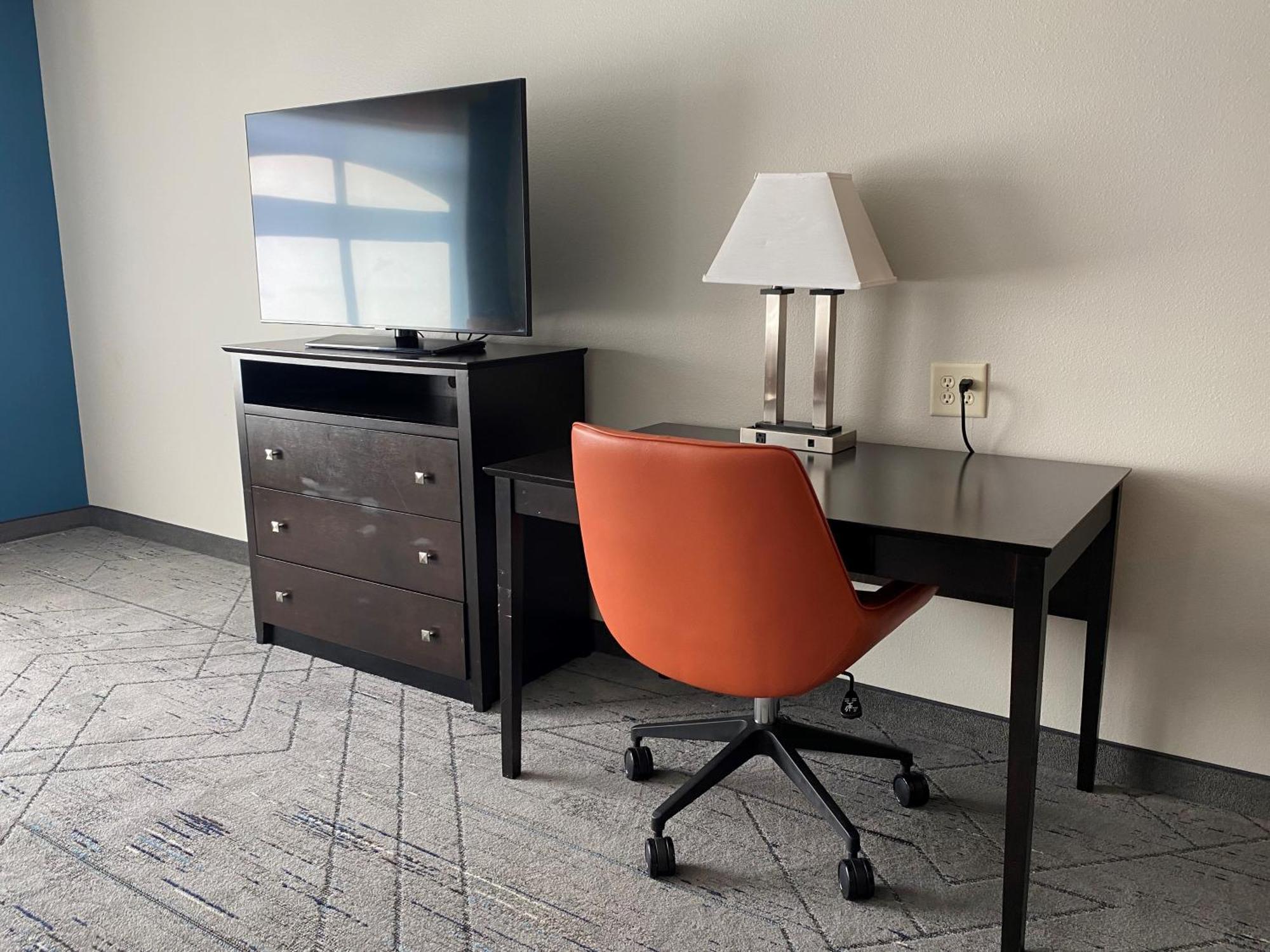 Wingate By Wyndham State Arena Raleigh/Cary Hotel Ngoại thất bức ảnh