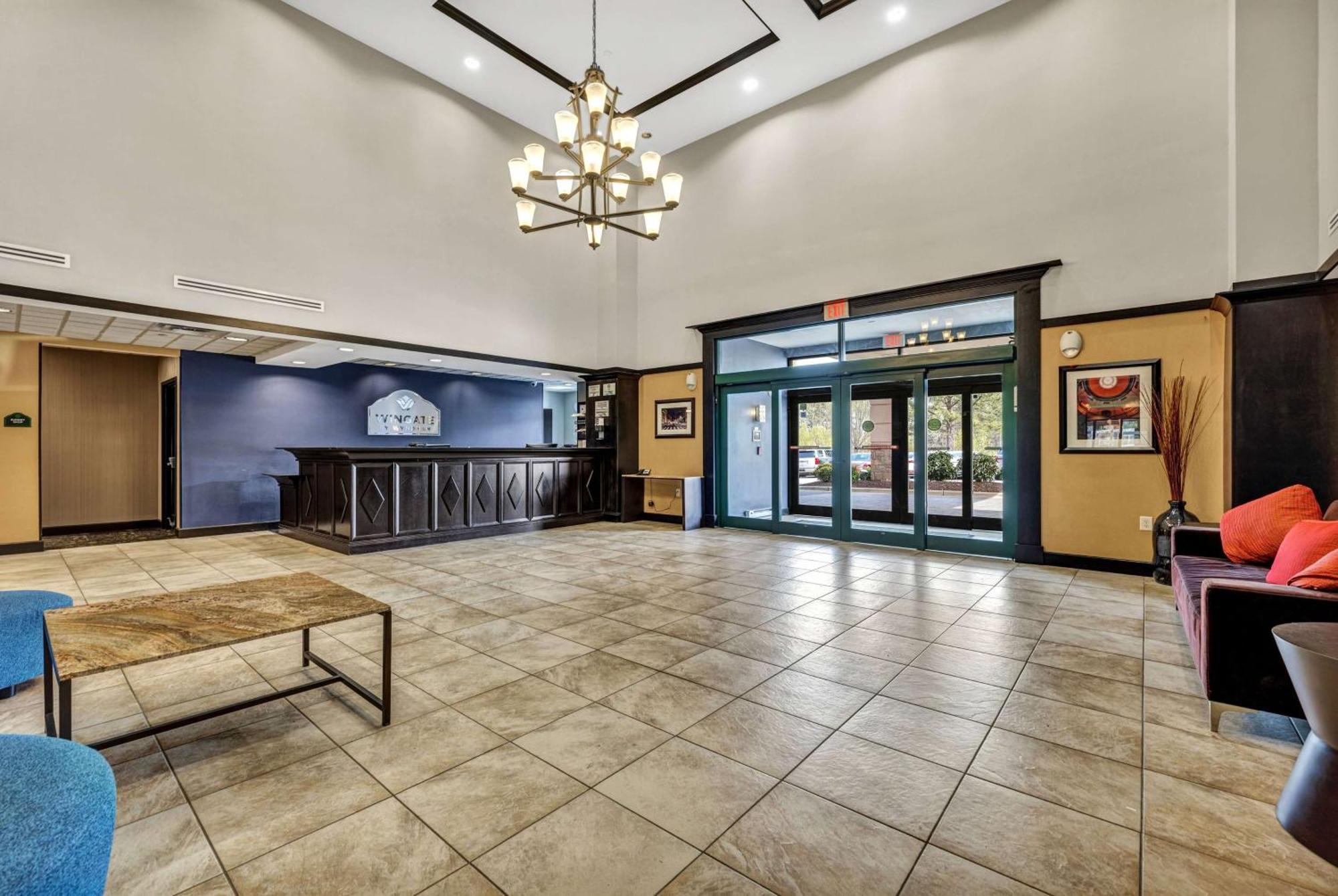 Wingate By Wyndham State Arena Raleigh/Cary Hotel Ngoại thất bức ảnh